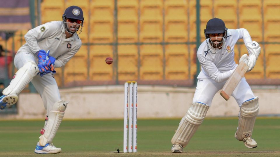 Shreyas Gopal scored his fifth first-class century to lead Karnataka's batting charge