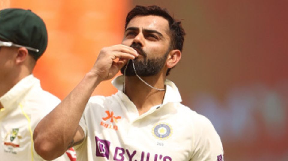 Virat Kohli says a quiet prayer after scoring his first Test century since November 2019