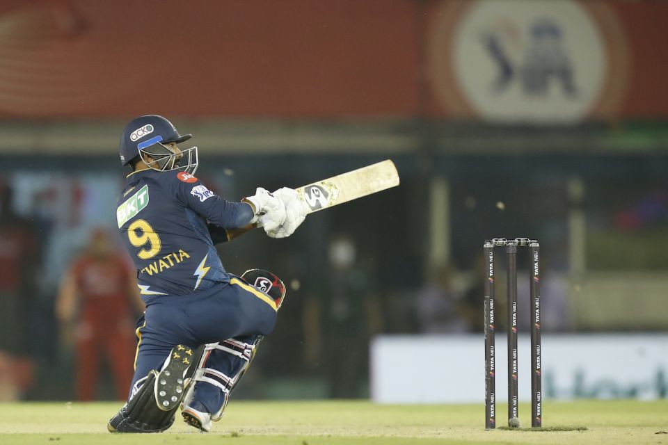Rahul Tewatia paddles for the win