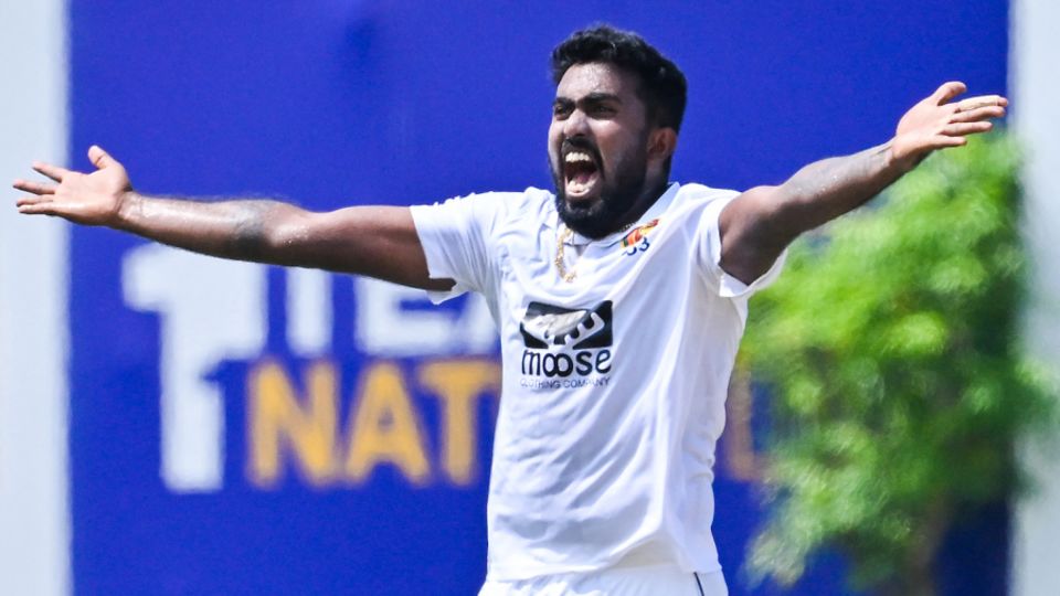 Asitha Fernando should get into the Sri Lanka XI in place of Kasun Rajitha