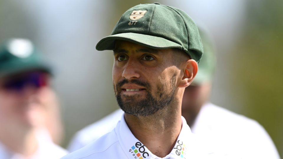 Brett D'Oliveira rescued Worcestershire