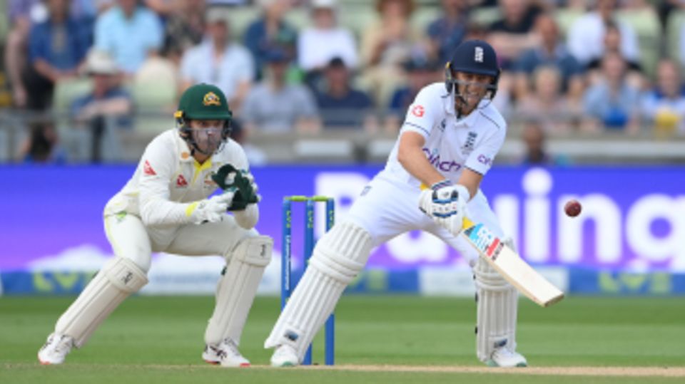 Joe Root gets into position to play a ramp shot