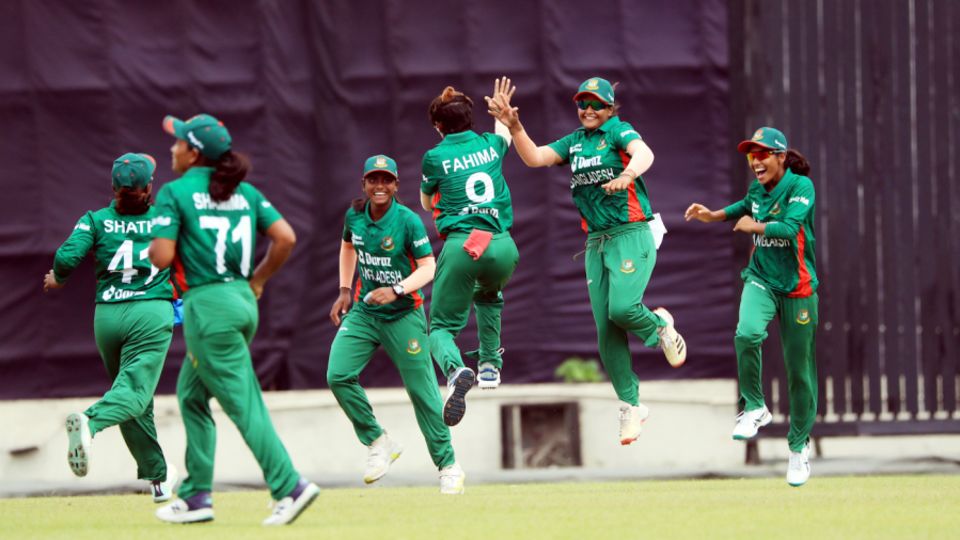 Fahima Khatun was outstanding on the day, returning 2 for 16 from her four overs