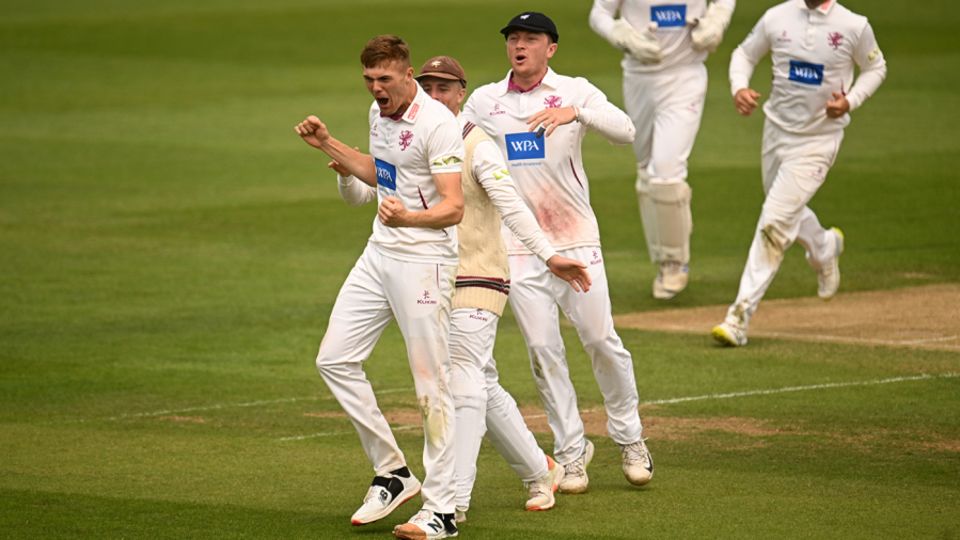 Kasey Aldridge struck twice before Hampshire dug in
