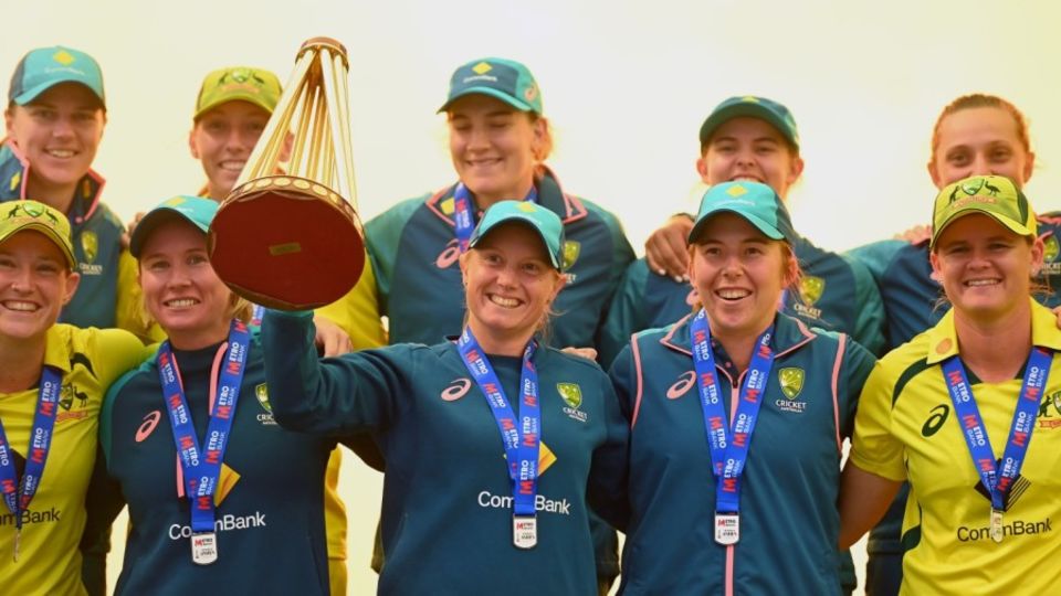 Alyssa Healy poses with the trophy after Australia retained the Ashes