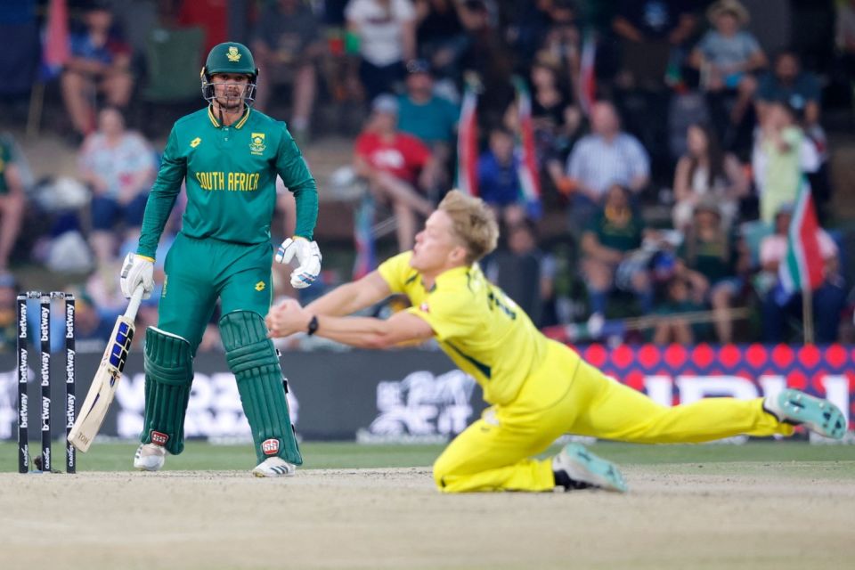 Quinton de Kock is disgusted with the bowler and himself