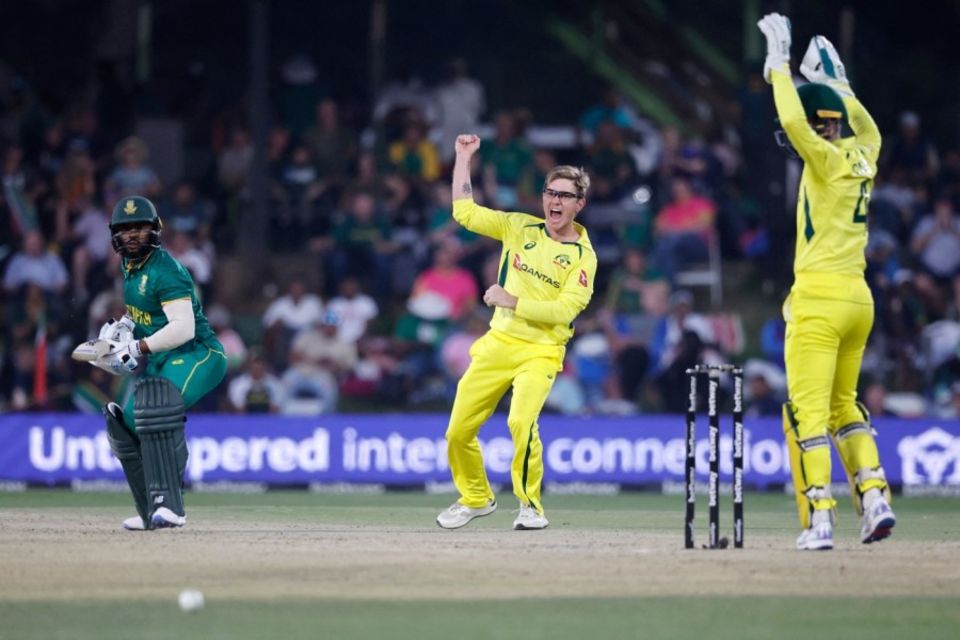 Adam Zampa's dismissal of Temba Bavuma set South Africa back after a strong start