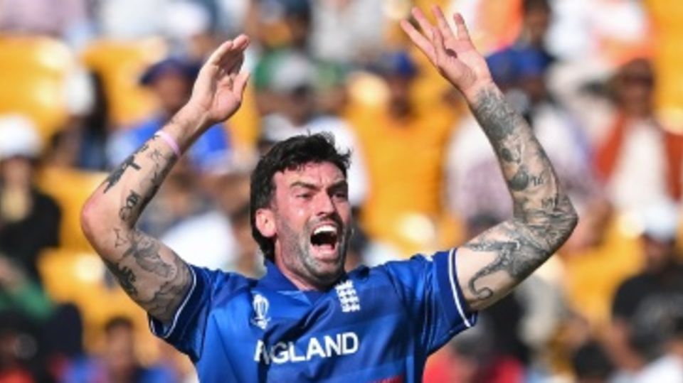 Reece Topley rattled Bangladesh with three wickets in three overs