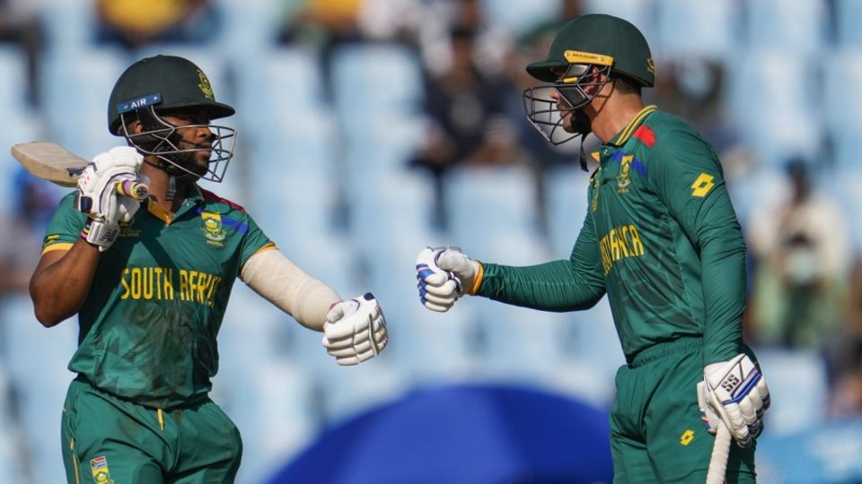 Temba Bavuma and Quinton de Kock have added 1072 runs together as an opening pair