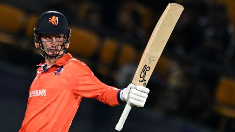 Scott Edwards hit an unbeaten 78 off 69