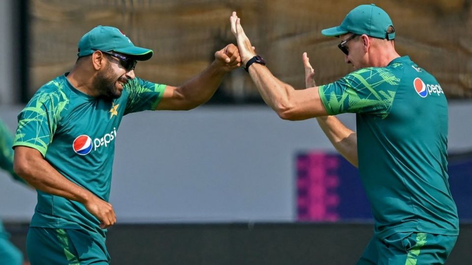 Haris Rauf and Morne Morkel spar at practice