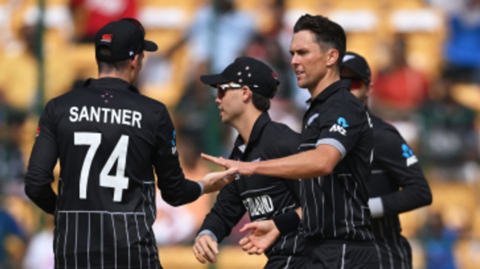 Trent Boult struck twice in one over