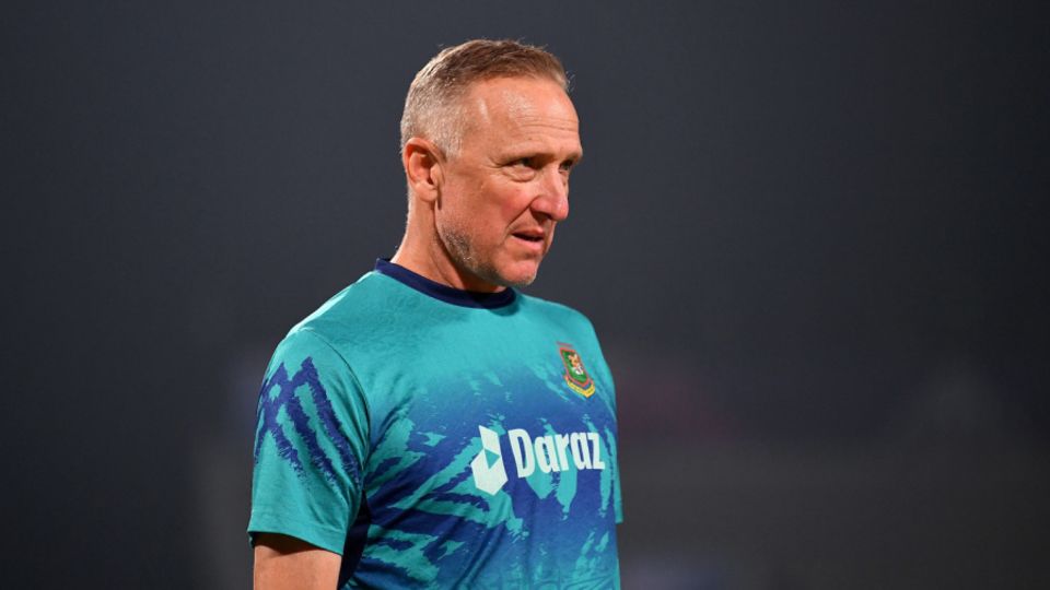 Allan Donald has said "it was disappointing to see" Angelo Mathews' dismissal