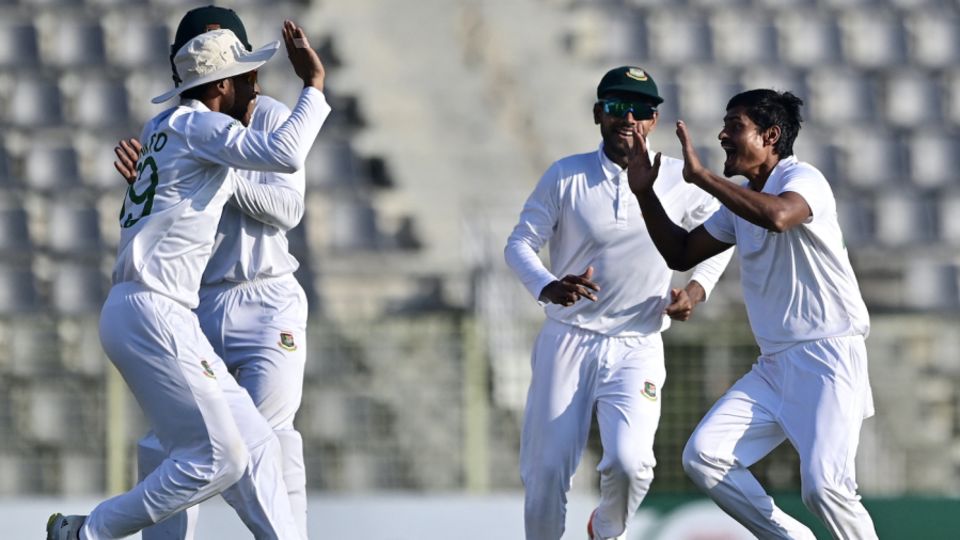Taijul Islam got top, middle, and lower-order wickets