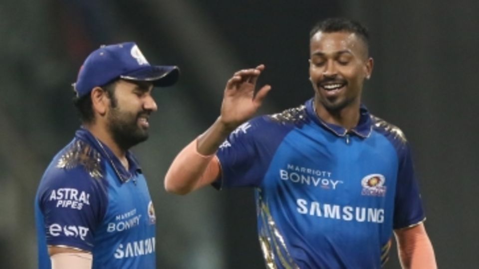 Rohit Sharma and Hardik Pandya exchange pleasantries
