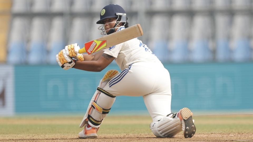 Richa Ghosh brought out the sweep to good effect