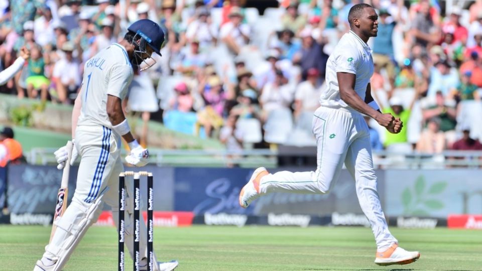 KL Rahul was the first of three wickets to fall in one over off Lungi Ngidi