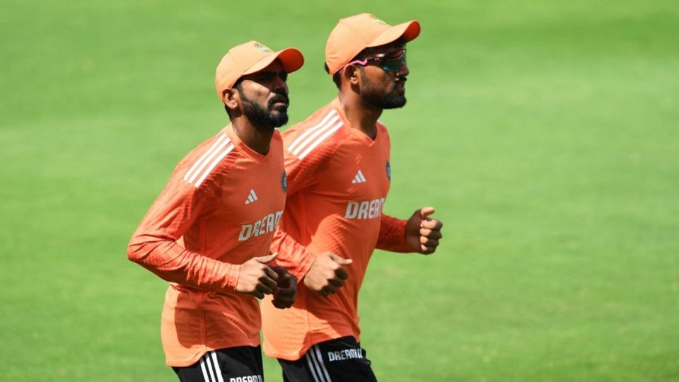 KS Bharat and Dhruv Jurel will vie for the wicketkeeper's slot