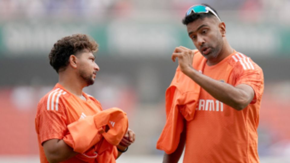 R Ashwin and Kuldeep Yadav talk about spin bowling