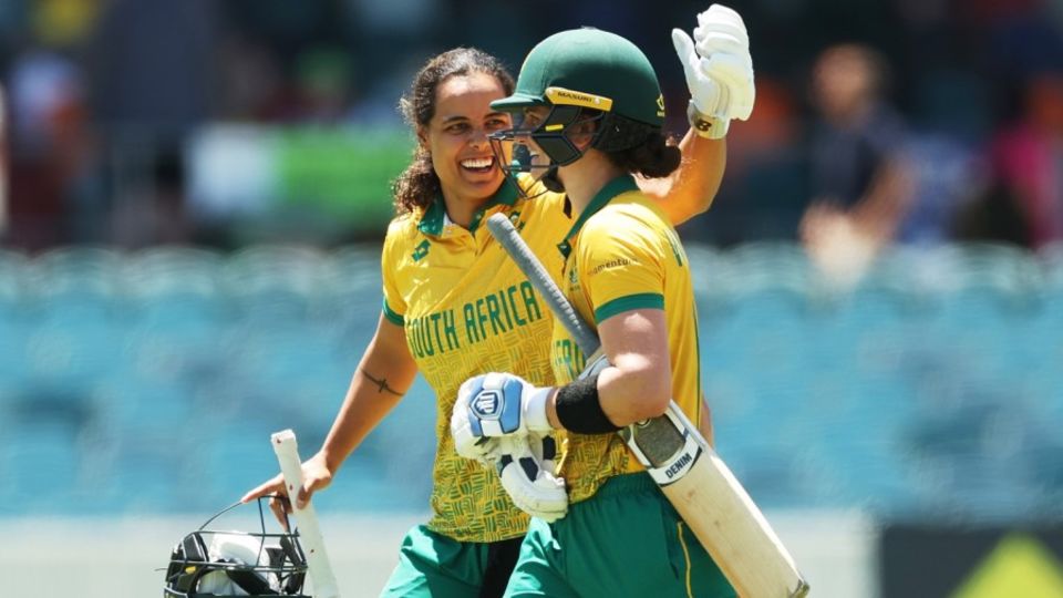 Laura Wolvaardt and Chloe Tryon celebrate South Africa's T20I win against Australia