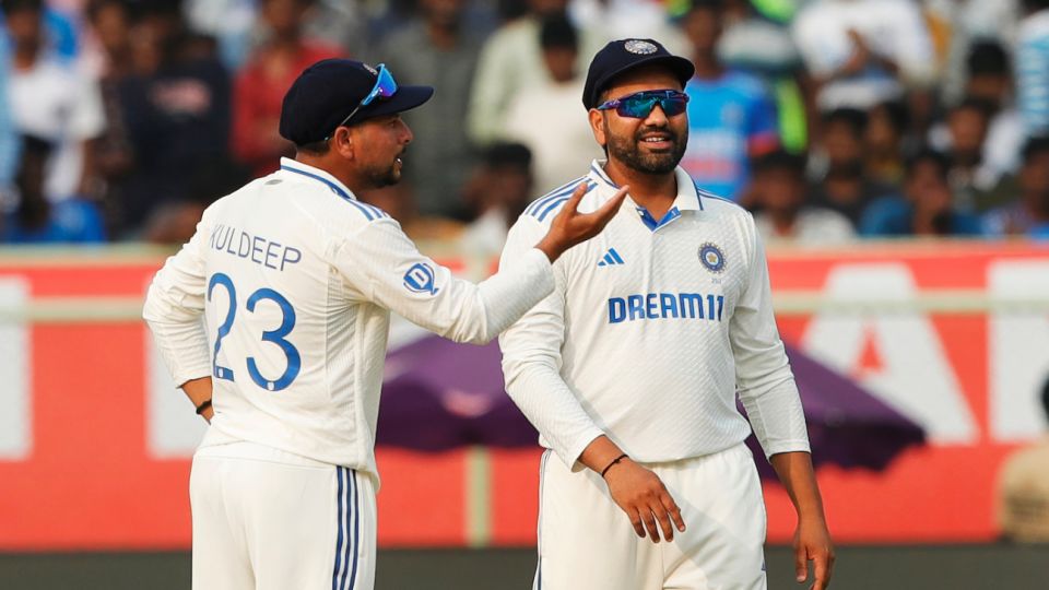 Rohit Sharma dismisses Kuldeep Yadav's pleas to go for a DRS review