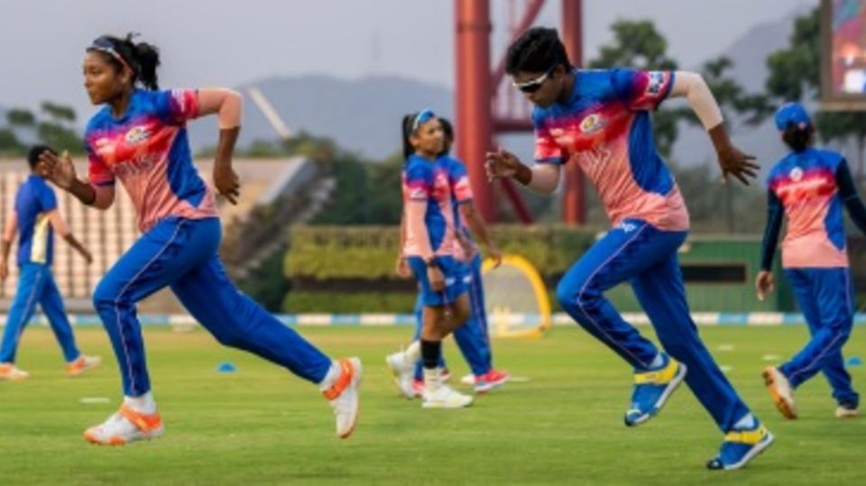 Allrounders Jintimani Kalita and Pooja Vastrakar during a fielding drill