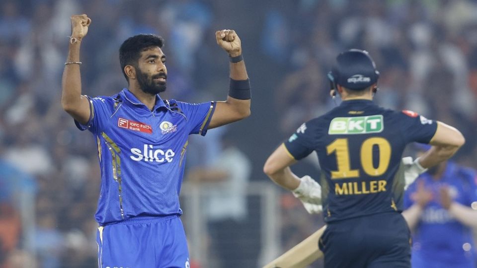 Jasprit Bumrah's double-wicket 17th over put the brakes on Gujarat Titans' scoring