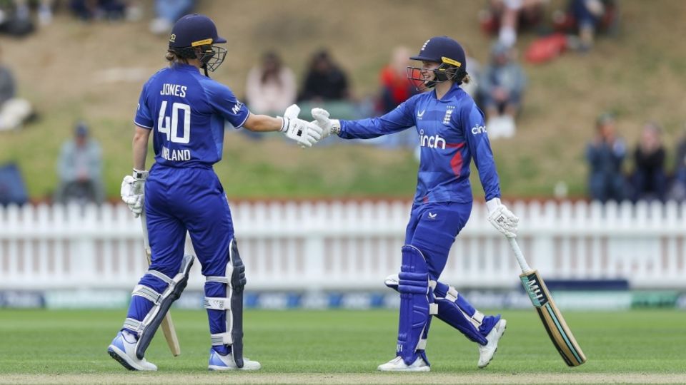 Amy Jones and Charlie Dean stitched an unbroken 130-run stand to lift England