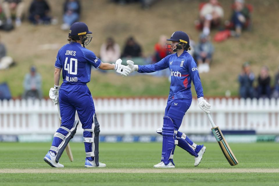 Amy Jones and Charlie Dean stitched an unbroken 130-run stand to lift England