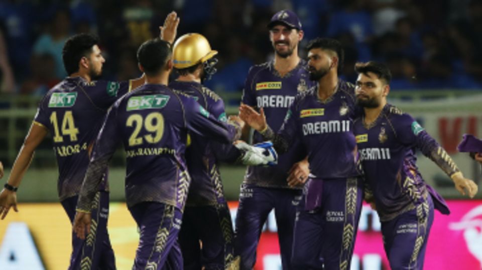Vaibhav Arora took 3 for 27 in KKR's clinical win