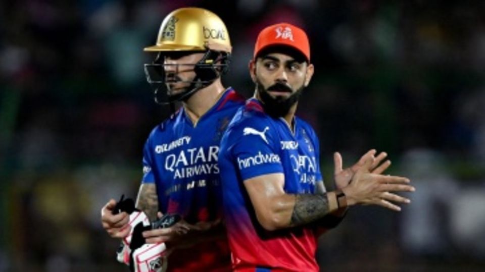 Faf du Plessis and Virat Kohli laid a steady platform for RCB