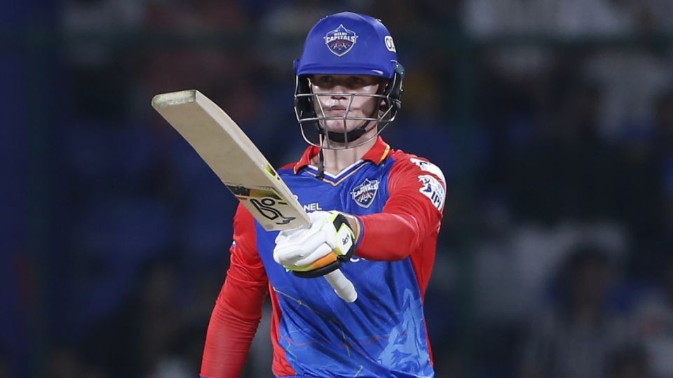 Jake Fraser-McGurk clattered a 15-ball fifty