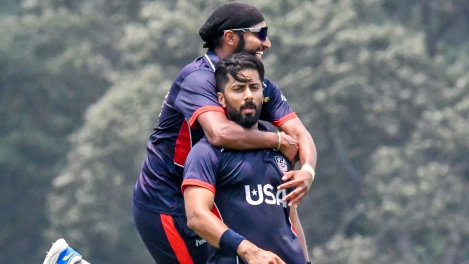 Ali Khan picked up three wickets for just 25 runs