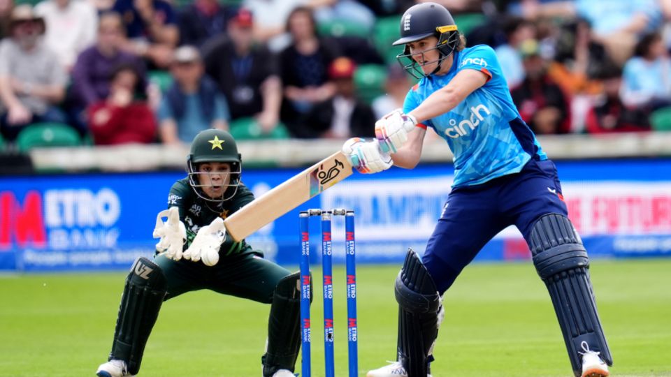 Nat-Sciver Brunt brought up her fourth ODI hundred in her last nine innings