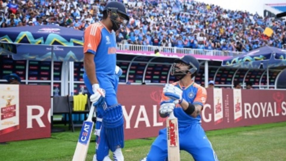Rohit Sharma and Virat Kohli opened the batting 