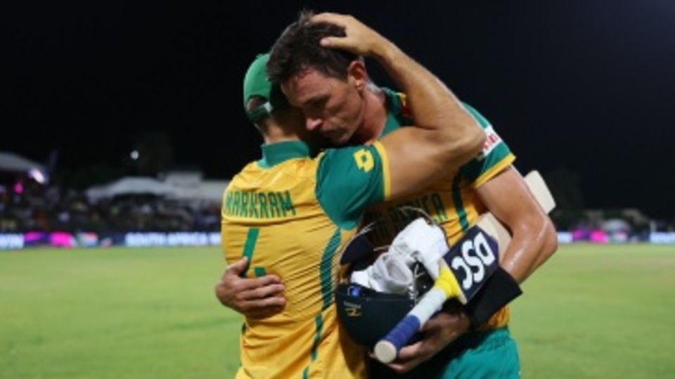 Aiden Markram and Marco Jansen embrace each other