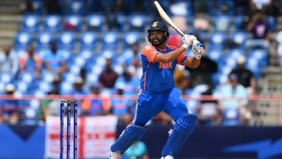 Rohit Sharma hit back-to-back sixes over cover