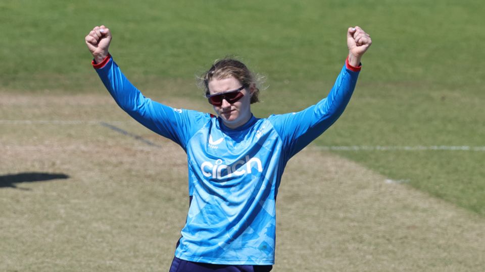 Charlie Dean ripped through New Zealand's middle-order