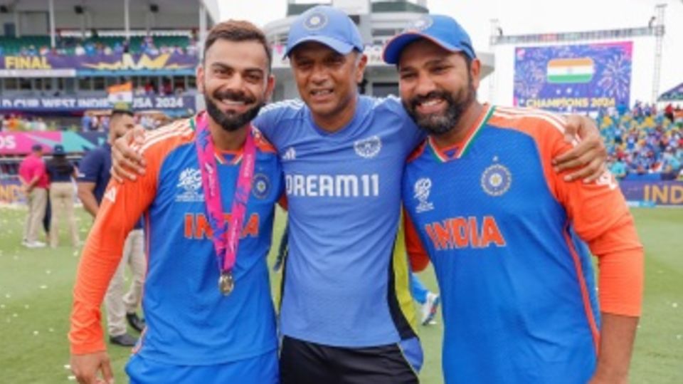 Virat Kohli, Rahul Dravid and Rohit Sharma signed off on a high