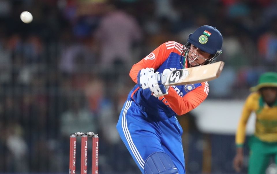 Smriti Mandhana: dismantling attacks the world over