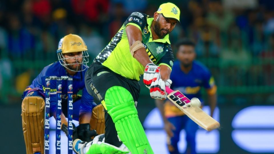 Bhanuka Rajapaksa hit a boundary-laden 82 off 34 balls for Galle Marvels