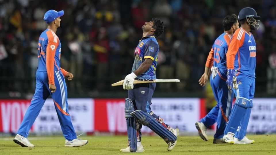 A dejected Kusal Perera walks back after Sri Lanka posted just two in the Super Over