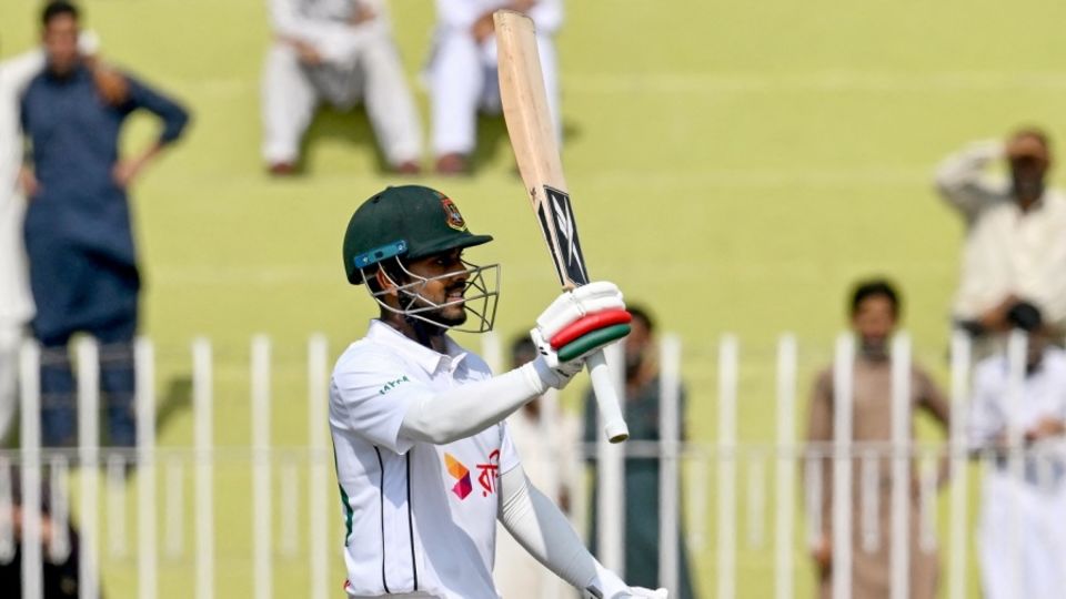 Mehidy Hasan Miraz scored 77