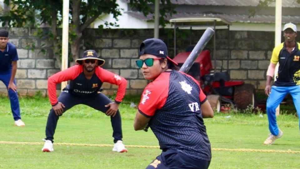 VR Vanitha conducts a drill with Shivamogga Lions