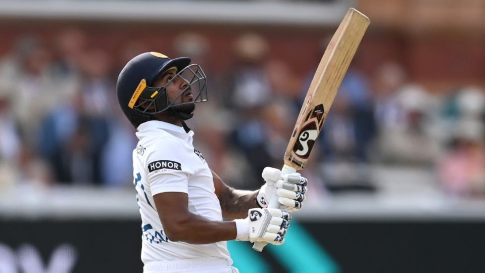 Kamindu Mendis was at the centre of Sri Lanka's resistance again