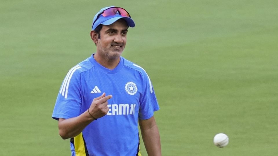 Gautam Gambhir oversees India's training session in Hyderabad