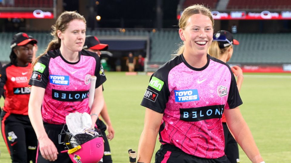 Caoimhe Bray is chuffed after hitting the winning runs on WBBL debut
