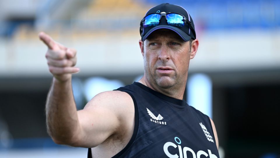 Marcus Trescothick points the way forward for England's new-look white-ball squad
