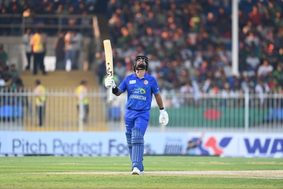 Hashmatullah Shahidi celebrates his half-century
