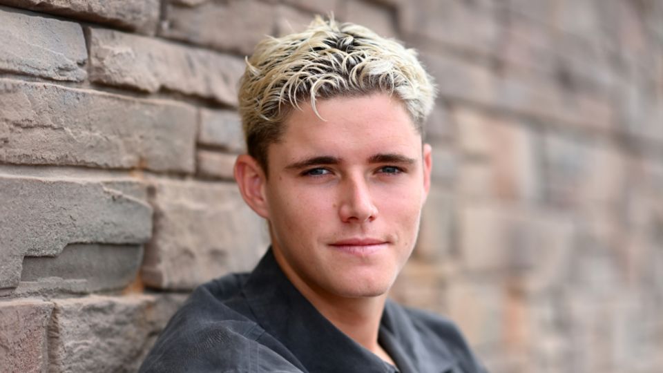 Jacob Bethell poses in St Lucia ahead of the third T20I